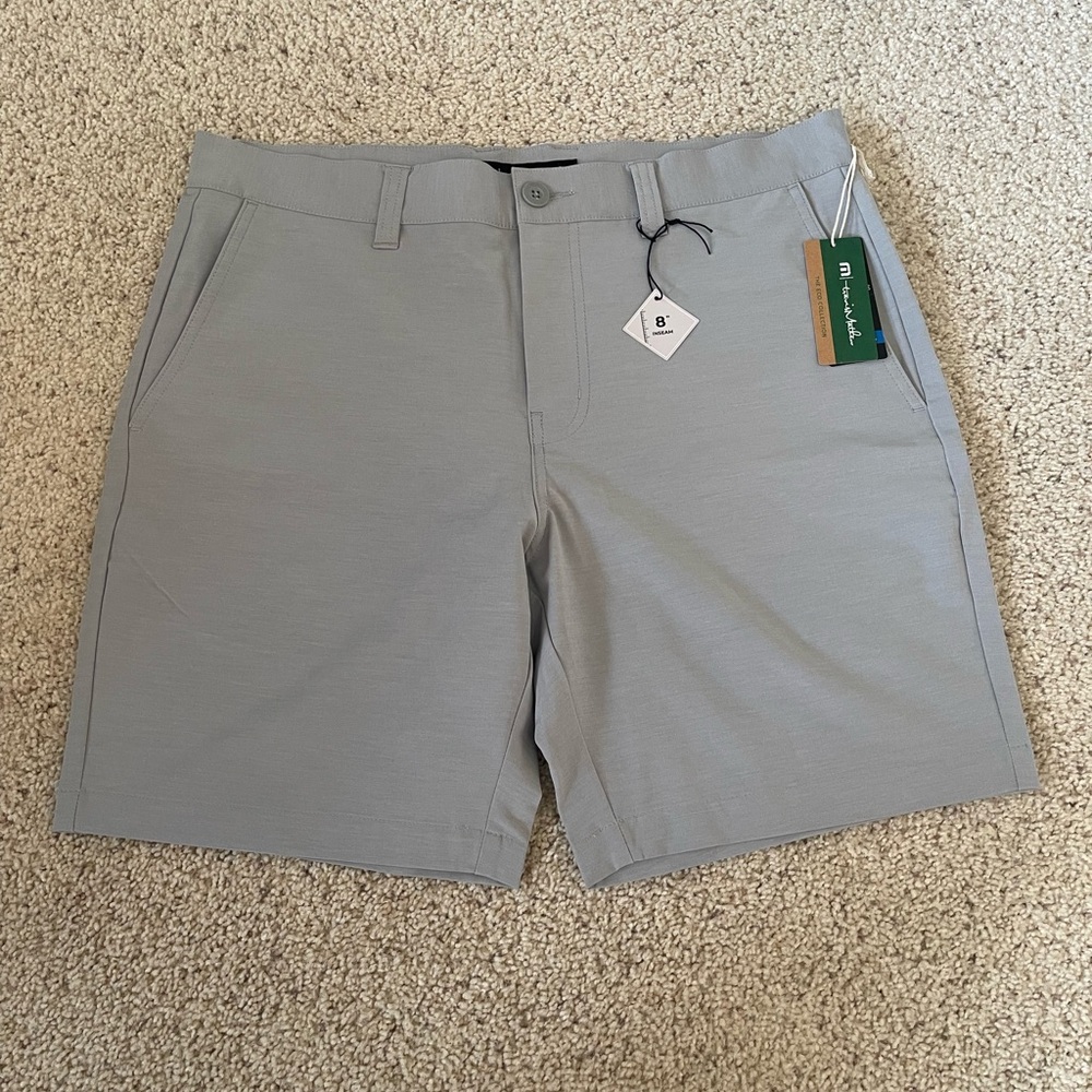 Travis Mathew Bermuda Short 8”